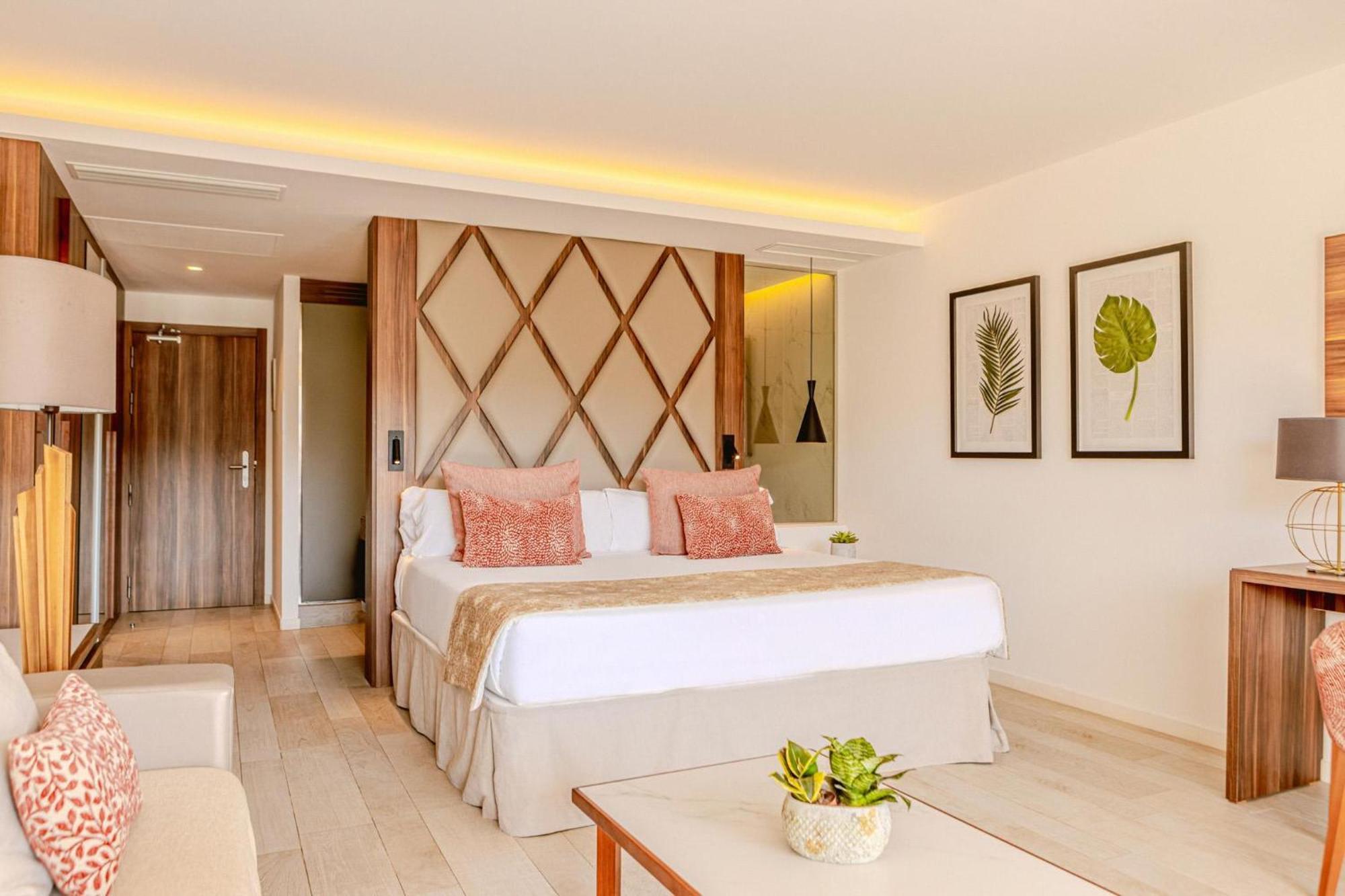 Penthouse Junior Suite